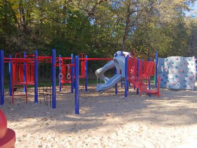 Riverside Park Playground