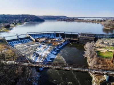 Lake Byllesby Dam